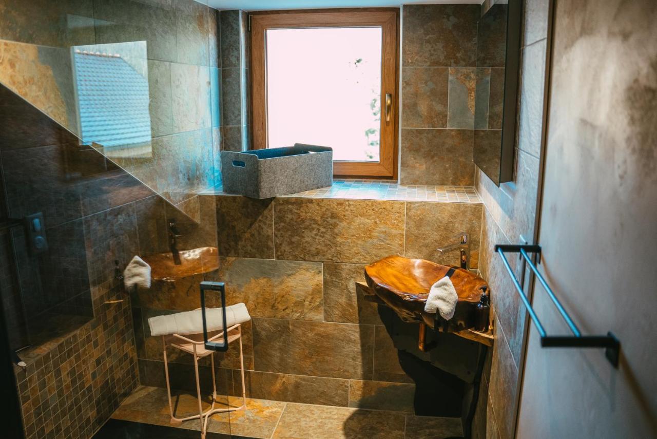 Le Grand Petit Prince - Domaine De Charme - Jacuzzis Privatifs ゲブビレル エクステリア 写真